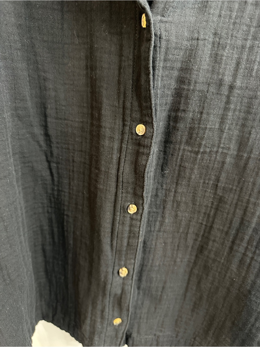 Old Navy Black Button-Up Short Sleeve Top - Picture 3 of 4